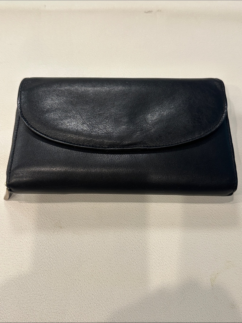 Lisa Loren Classic Vintage Black Soft Leather Clutch Wallet